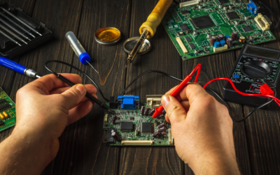 Menghadapi Revolusi Industri Bersama Program Keahlian Teknik Elektronika